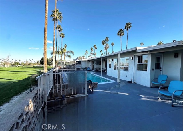 73590 Golf Course Lane, Palm Desert CA: https://media.crmls.org/medias/e87e6cc8-accd-4b48-9e8f-e7c1c000fe8c.jpg