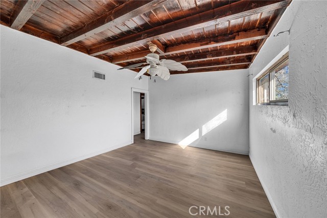 Image 31 of 73 For 31516 Clay River Road