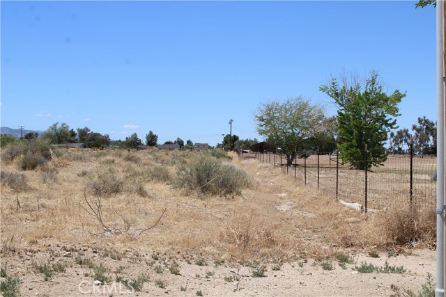 Detail Gallery Image 7 of 17 For 4 Ac Monte Vista Rd, Phelan,  CA 92371 - – Beds | – Baths
