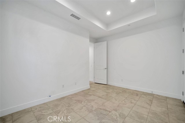 Detail Gallery Image 7 of 36 For 20638 W Deer Grass Ct Ct, Porter Ranch,  CA 91326 - 5 Beds | 5/1 Baths