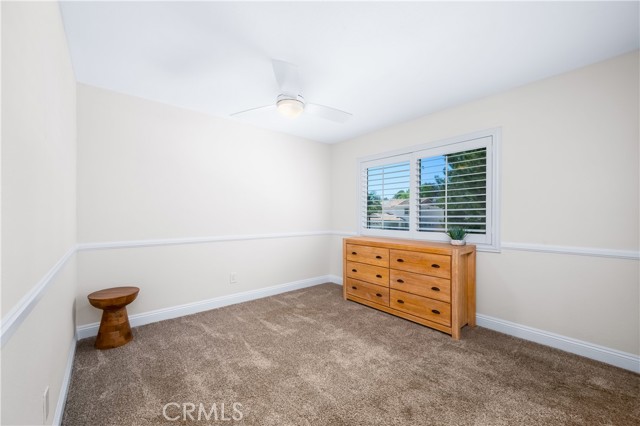 33037 Paterno Street, Temecula CA: https://media.crmls.org/medias/e880f9dd-f54f-4591-9a72-0c32790f0623.jpg