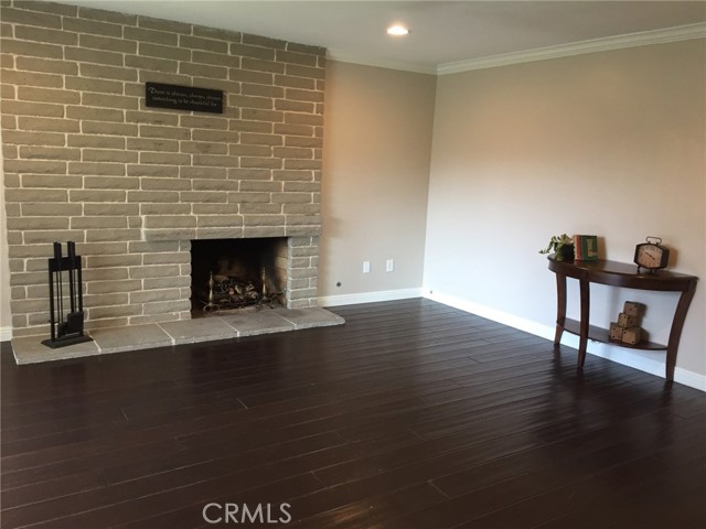 12700 Newport Avenue, Tustin CA: https://media.crmls.org/medias/e8810ec4-25ac-4be3-a422-aecf16d73fe4.jpg