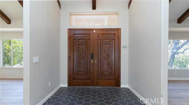 Detail Gallery Image 8 of 45 For 19605 Carancho Road, Temecula,  CA 92590 - 4 Beds | 2/2 Baths