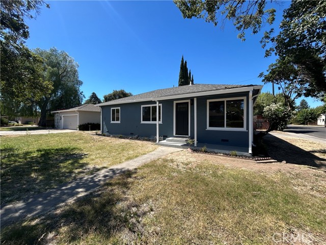 283 E Churchill Street, Stockton CA: https://media.crmls.org/medias/e8815237-a4d3-4890-9853-e9e949bec423.jpg