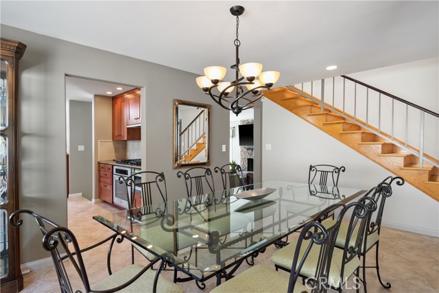 3504 Laurel Avenue, Manhattan Beach, California 90266, 3 Bedrooms Bedrooms, ,3 BathroomsBathrooms,Residential,Sold,Laurel,SB21071464