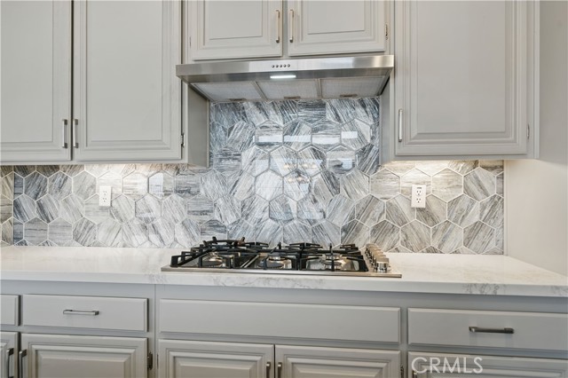 45681 Calle Ayora, Temecula CA: https://media.crmls.org/medias/e8822f79-0a52-46d8-9fa4-89635b474797.jpg