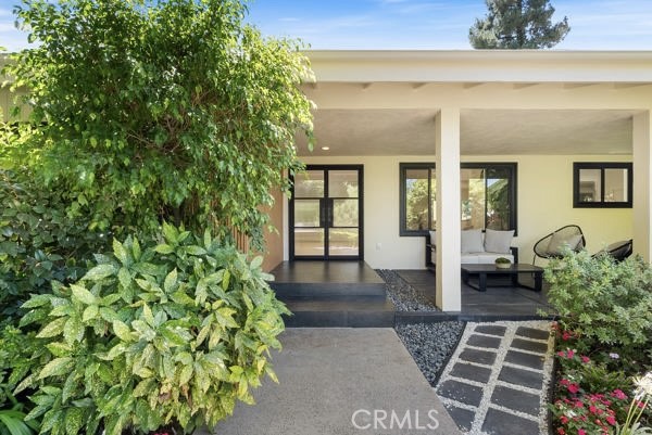 16430 Dorado Drive, Encino CA: https://media.crmls.org/medias/e8824dbb-9c73-4490-81b7-2e2860c2d55f.jpg