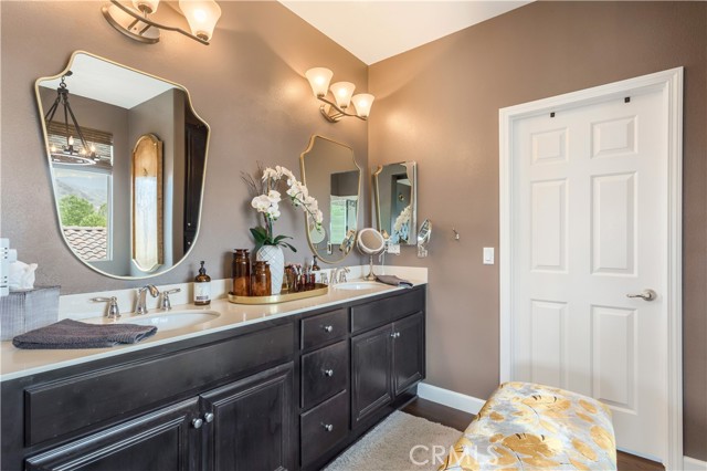 29238 Woodbridge Street, Lake Elsinore CA: https://media.crmls.org/medias/e882a275-39fe-4aff-8924-77f4a3956241.jpg