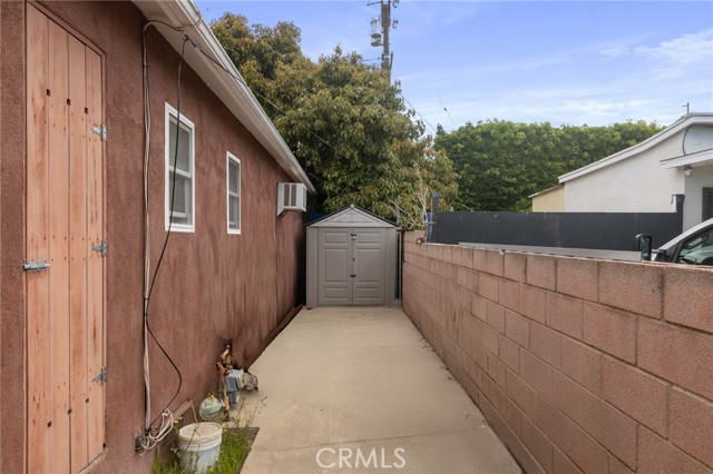 Detail Gallery Image 27 of 33 For 23714 Alliene Ave, Torrance,  CA 90501 - 4 Beds | 2 Baths
