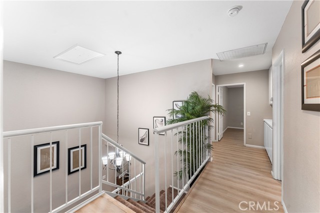 Detail Gallery Image 30 of 56 For 215 Hawk Ln, Palmdale,  CA 93551 - 3 Beds | 3 Baths