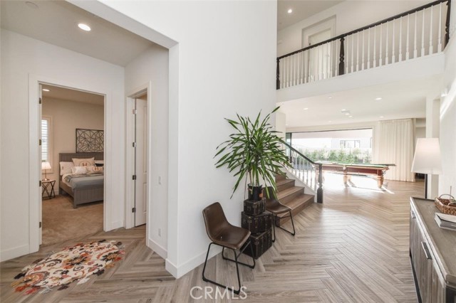 Detail Gallery Image 2 of 24 For 52 Kite, Irvine,  CA 92618 - 6 Beds | 6/1 Baths