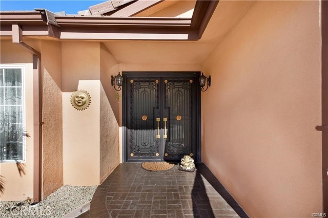 Detail Gallery Image 9 of 55 For 22329 Plummer St, Chatsworth,  CA 91311 - 4 Beds | 5 Baths