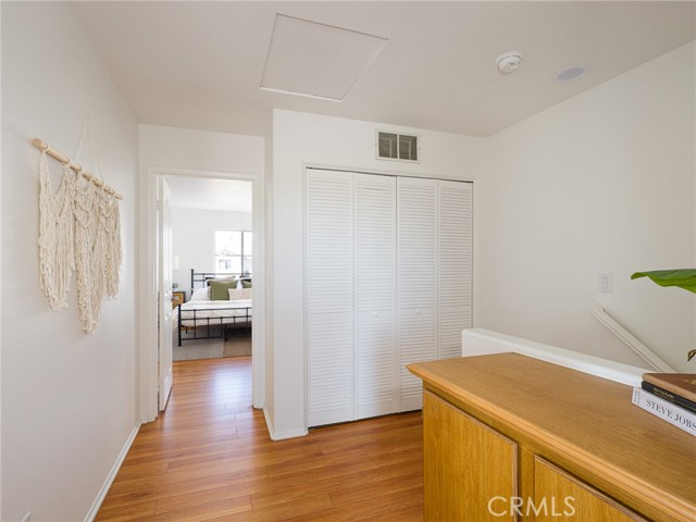 23238 Colony Park Drive, Carson CA: https://media.crmls.org/medias/e885c297-624f-490b-83b2-4a321529d1d3.jpg