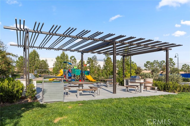 Detail Gallery Image 20 of 22 For 234 Siena, Lake Forest,  CA 92630 - 3 Beds | 3/1 Baths