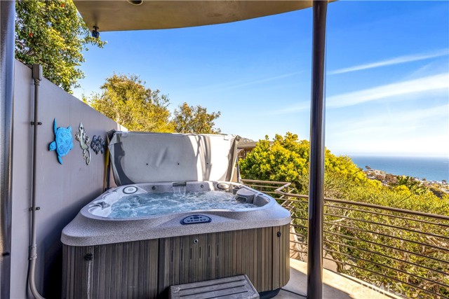 Detail Gallery Image 40 of 61 For 31411 Ceanothus Dr, Laguna Beach,  CA 92651 - 3 Beds | 2/1 Baths