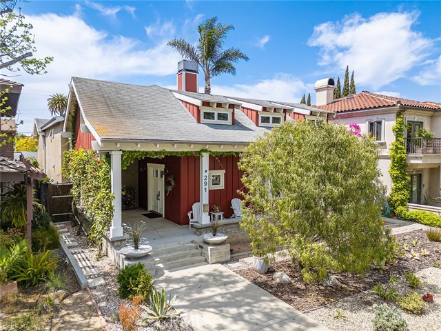 Detail Gallery Image 3 of 65 For 291 Argonne Ave, Long Beach,  CA 90803 - 5 Beds | 4 Baths