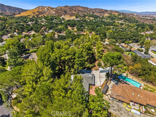 15857 Beaver Run Road, Canyon Country CA: https://media.crmls.org/medias/e887b816-1445-4aff-bce1-0d62c88eccaf.jpg