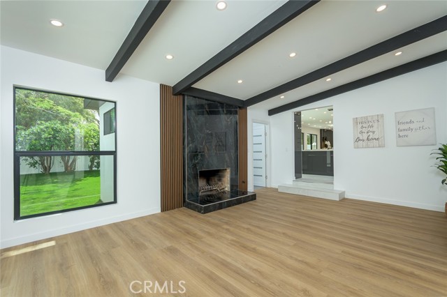 Detail Gallery Image 18 of 48 For 19806 Needles, Chatsworth,  CA 91311 - 3 Beds | 3 Baths