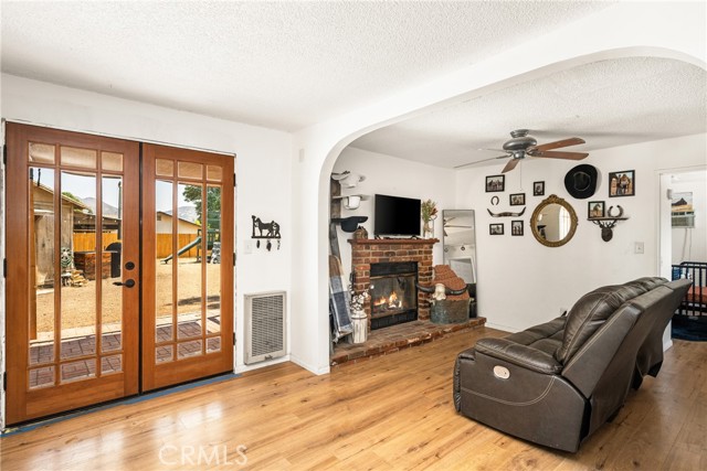 1014 7th Street, Norco CA: https://media.crmls.org/medias/e88975d4-8b43-4511-94eb-acc5d6876f16.jpg