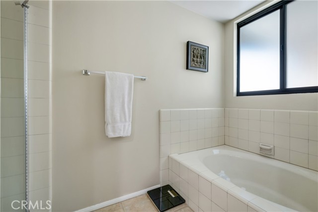 203 Via Ravenna, Newport Beach CA: https://media.crmls.org/medias/e889a0e0-e274-455a-9bb2-f7790566e375.jpg