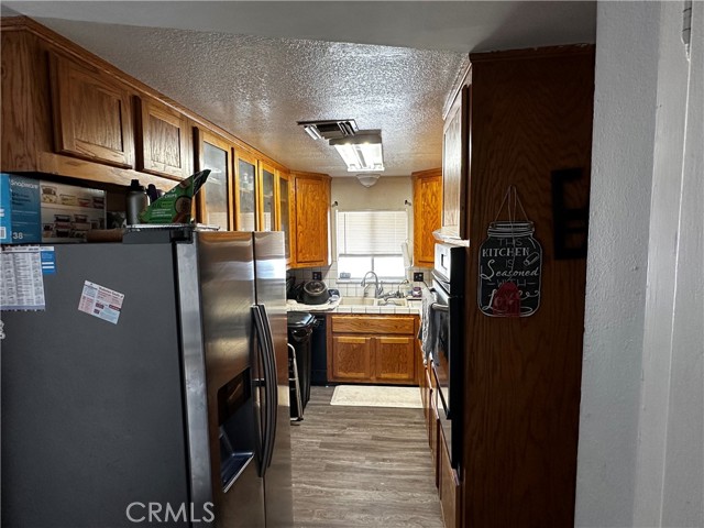 Detail Gallery Image 7 of 21 For 351 Armory Rd, Barstow,  CA 92311 - 4 Beds | 3 Baths