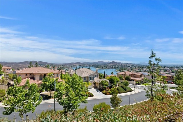 Detail Gallery Image 68 of 69 For 29 Plaza Lucerna, Lake Elsinore,  CA 92532 - 4 Beds | 3/1 Baths