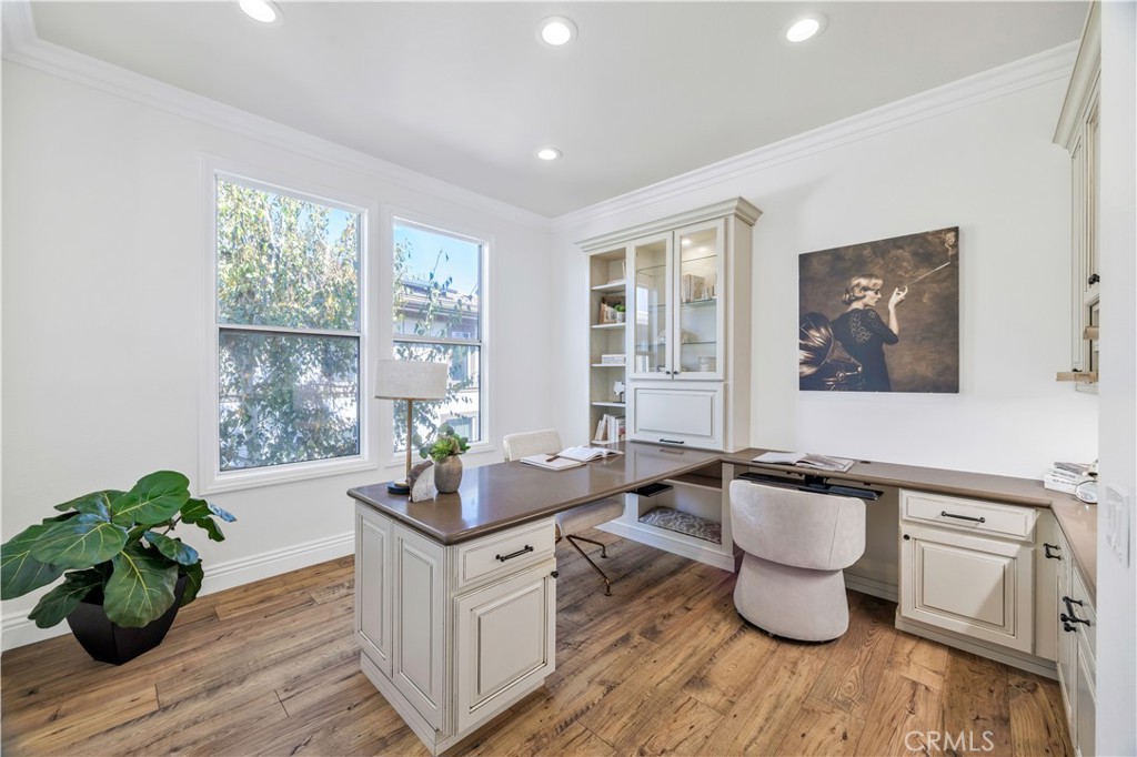 MLS #OC25251962 image #33