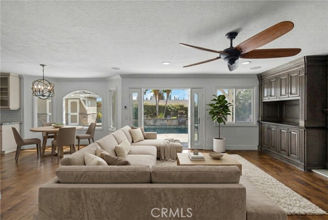 Detail Gallery Image 20 of 41 For 29665 Meadowmist, Agoura Hills,  CA 91301 - 5 Beds | 5 Baths