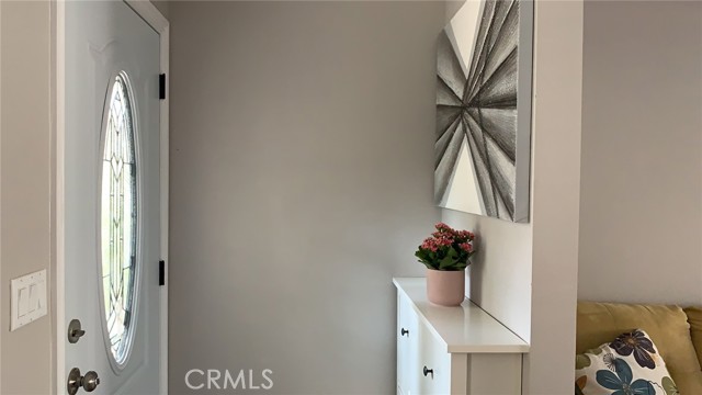 Detail Gallery Image 3 of 20 For 509 W Duarte #B,  Monrovia,  CA 91016 - 2 Beds | 3 Baths