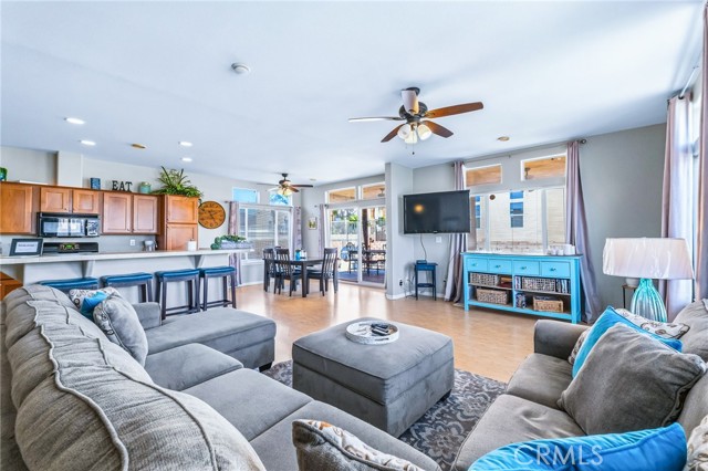 Detail Gallery Image 6 of 56 For 1181 Marina, Needles,  CA 92363 - 3 Beds | 2 Baths