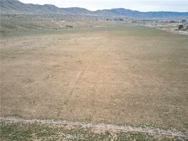 0 Deep Creek Road, Apple Valley, California 92308, ,Land,For Sale,0 Deep Creek Road,CRHD24037682