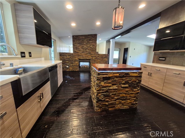 Detail Gallery Image 13 of 47 For 15455 Glenoaks #67,  Sylmar,  CA 91342 - 2 Beds | 1/1 Baths