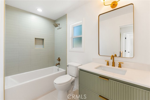 Detail Gallery Image 30 of 43 For 1682 Flowerdale St, Simi Valley,  CA 93063 - 3 Beds | 2/1 Baths