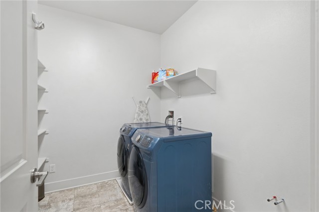 Detail Gallery Image 38 of 68 For 36745 Braken Way, Lake Elsinore,  CA 92532 - 5 Beds | 3 Baths