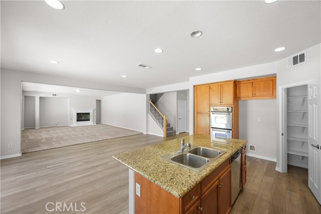 36845 Gemina Avenue, Murrieta CA: https://media.crmls.org/medias/e8924c32-e468-4f7a-9a25-7b367d9c053c.jpg