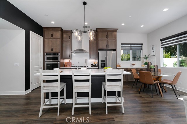 656 Daniel Freeman Circle, Inglewood CA: https://media.crmls.org/medias/e8929d87-071b-4570-938a-db33133b7b80.jpg