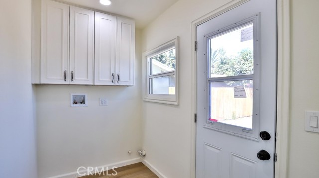 Detail Gallery Image 10 of 18 For 1229 S Garnsey St, Santa Ana,  CA 92707 - 2 Beds | 1 Baths