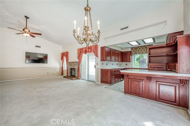 Detail Gallery Image 13 of 35 For 335 Mckelvy, Clovis,  CA 93611 - 4 Beds | 2 Baths