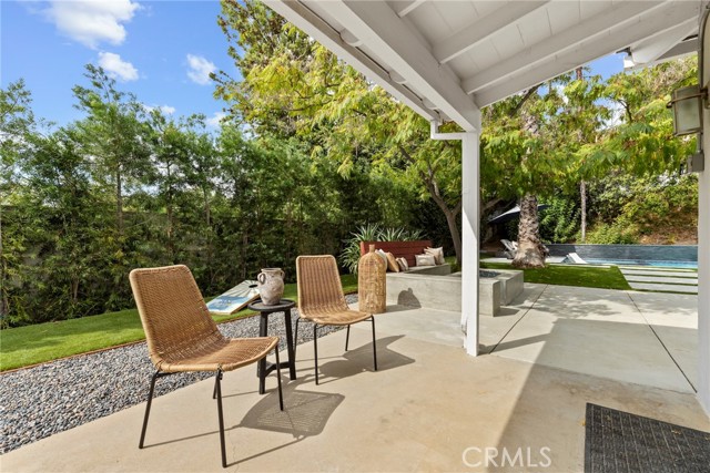 Detail Gallery Image 32 of 44 For 4410 Canoga Dr, Woodland Hills,  CA 91364 - 4 Beds | 3 Baths