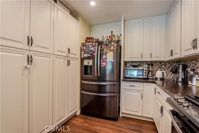 Detail Gallery Image 12 of 27 For 1401 Pinon Pl #1,  Fullerton,  CA 92835 - 3 Beds | 2 Baths