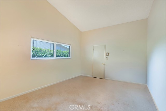 Detail Gallery Image 20 of 32 For 13011 Barto Dr, Granada Hills,  CA 91344 - 5 Beds | 3 Baths