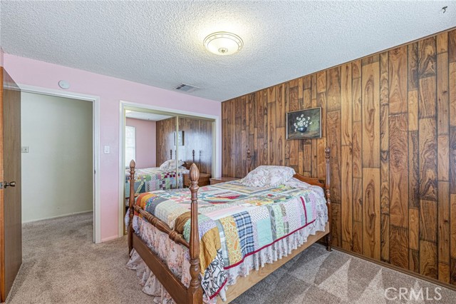 42631 51st W Street, Quartz Hill CA: https://media.crmls.org/medias/e89743d7-e193-4036-88a3-584c181b172c.jpg
