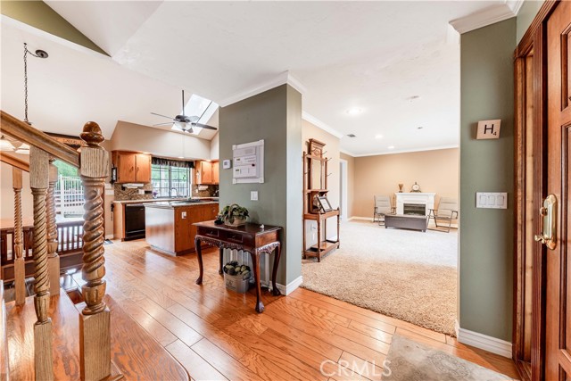 29620 Valle Olvera, Temecula CA: https://media.crmls.org/medias/e897afaf-fcf4-4198-9ce6-3502c6f12b69.jpg