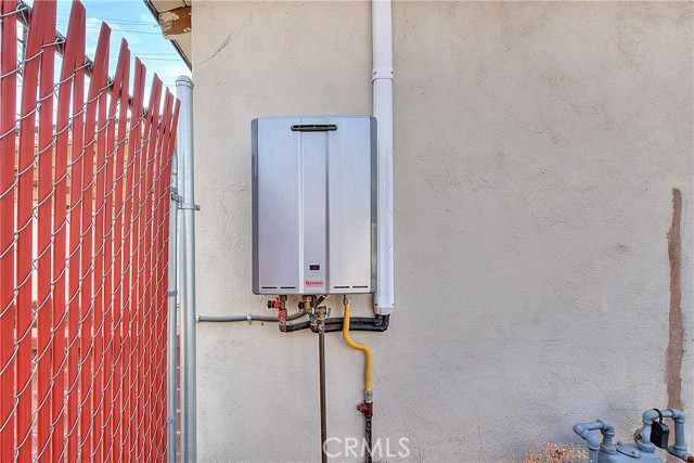 Detail Gallery Image 43 of 54 For 3201 Garden Dr, San Bernardino,  CA 92404 - 3 Beds | 1/1 Baths