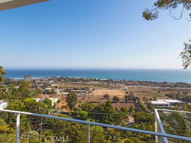 23838 Harbor Vista Drive, Malibu CA: https://media.crmls.org/medias/e8983e59-0e56-47a4-b47c-b5d668d6624a.jpg