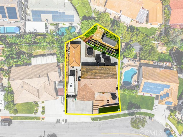 Detail Gallery Image 4 of 30 For 4576 Casa Oro Dr, Yorba Linda,  CA 92886 - 3 Beds | 2 Baths