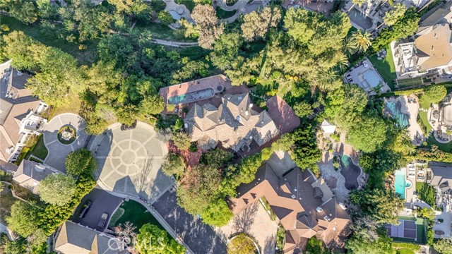 Detail Gallery Image 73 of 74 For 4548 Ellenboro, Woodland Hills,  CA 91364 - 4 Beds | 4/1 Baths