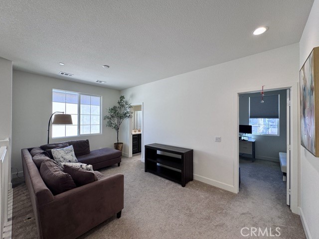 38572 Rosegate Place, Murrieta CA: https://media.crmls.org/medias/e89a5dcc-410f-4bf8-a852-db90c888ea43.jpg