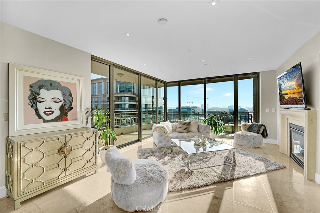 MLS #OC25280350 image #6