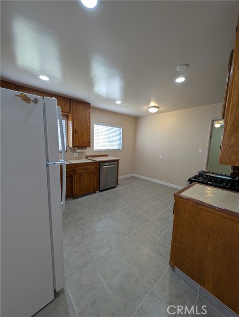 Detail Gallery Image 14 of 25 For 379 N 3rd, Grover Beach,  CA 93433 - 3 Beds | 2 Baths